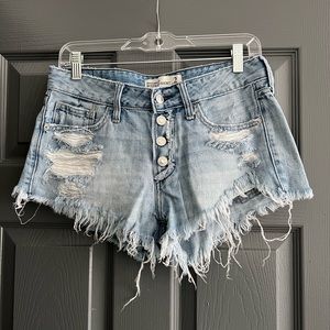 Abercrombie & Fitch Low Rise Boyfriend Short Size 2